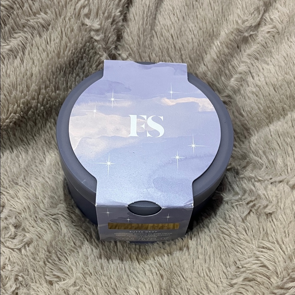Fenty Beauty Butta Drop Shimmering Whipped oil Body Cream- Light Purple